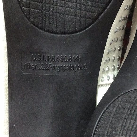 🤍 RAMPAGE ‘Gimme’ Silver Satin Rhinestone Peep Toe Platform Heels - Picture 8 of 10